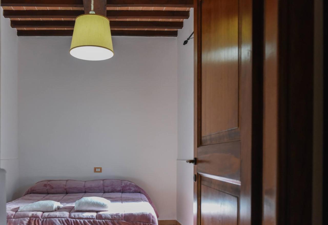 Agriturismo Ponte Di Riocchio Gubbio Kültér fotó