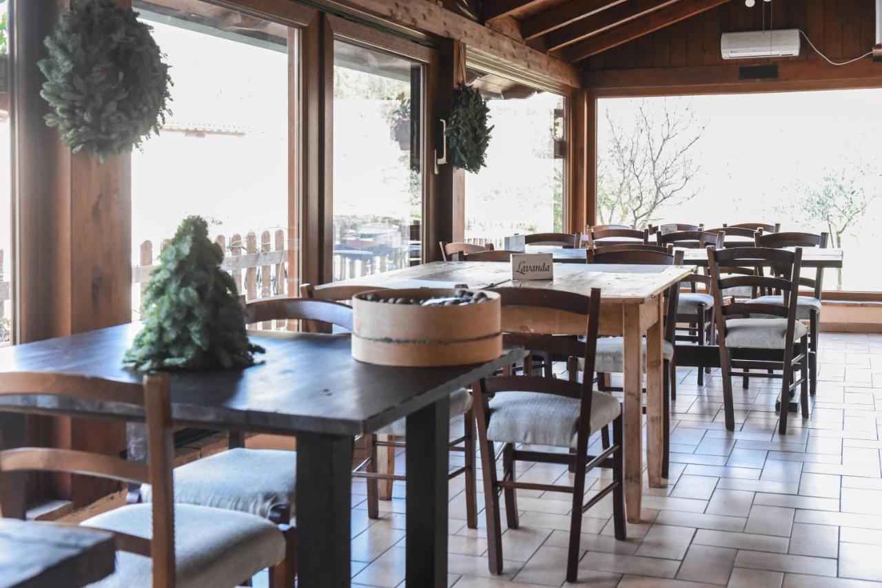 Agriturismo Ponte Di Riocchio Gubbio Kültér fotó