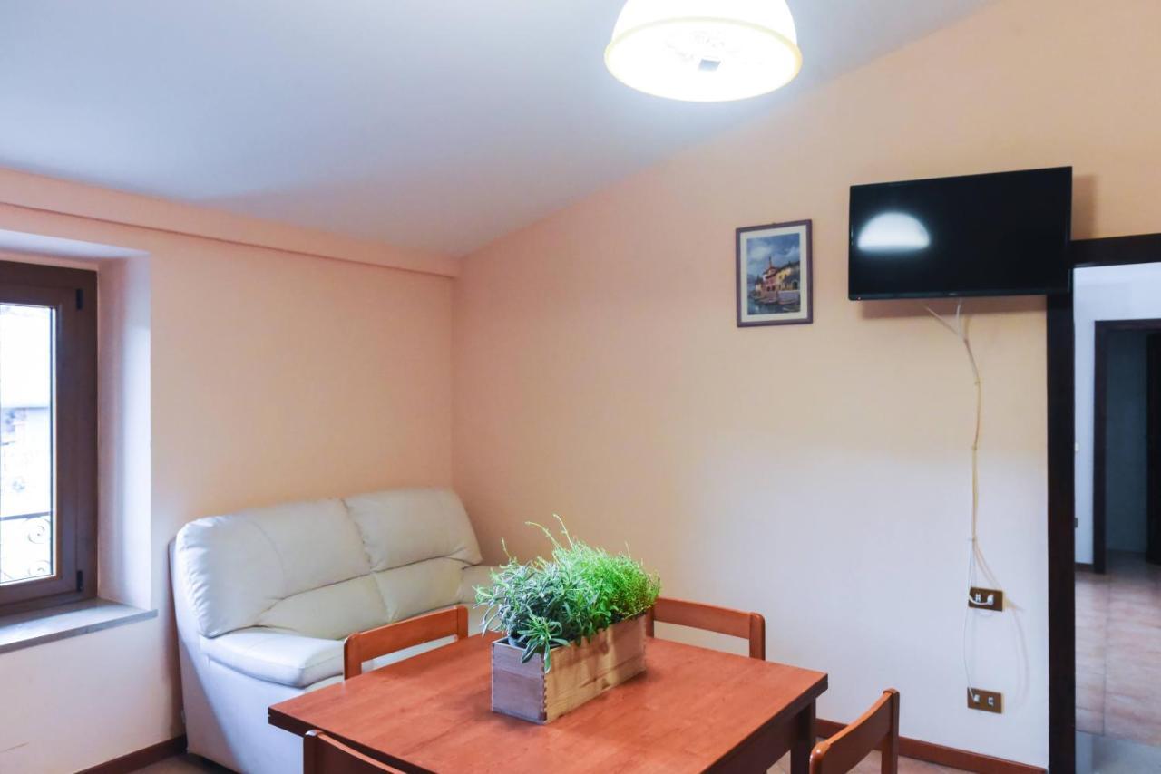 Agriturismo Ponte Di Riocchio Gubbio Kültér fotó